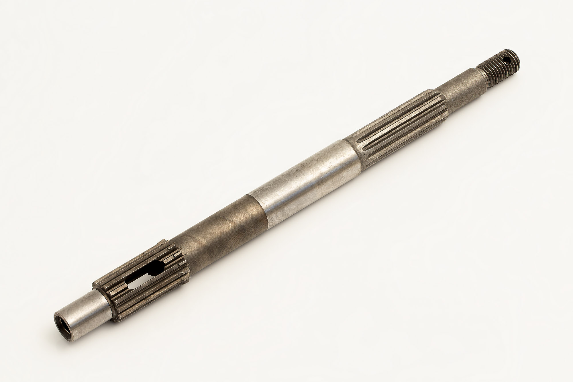 Вал гребной TOHATSU 8HP 3B2-64211-0